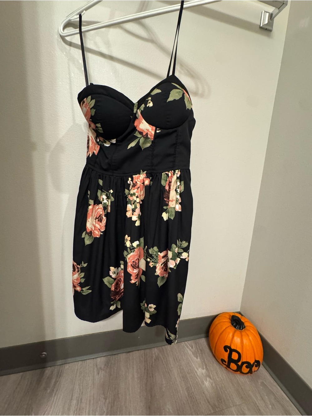 women’s above knee length dress
